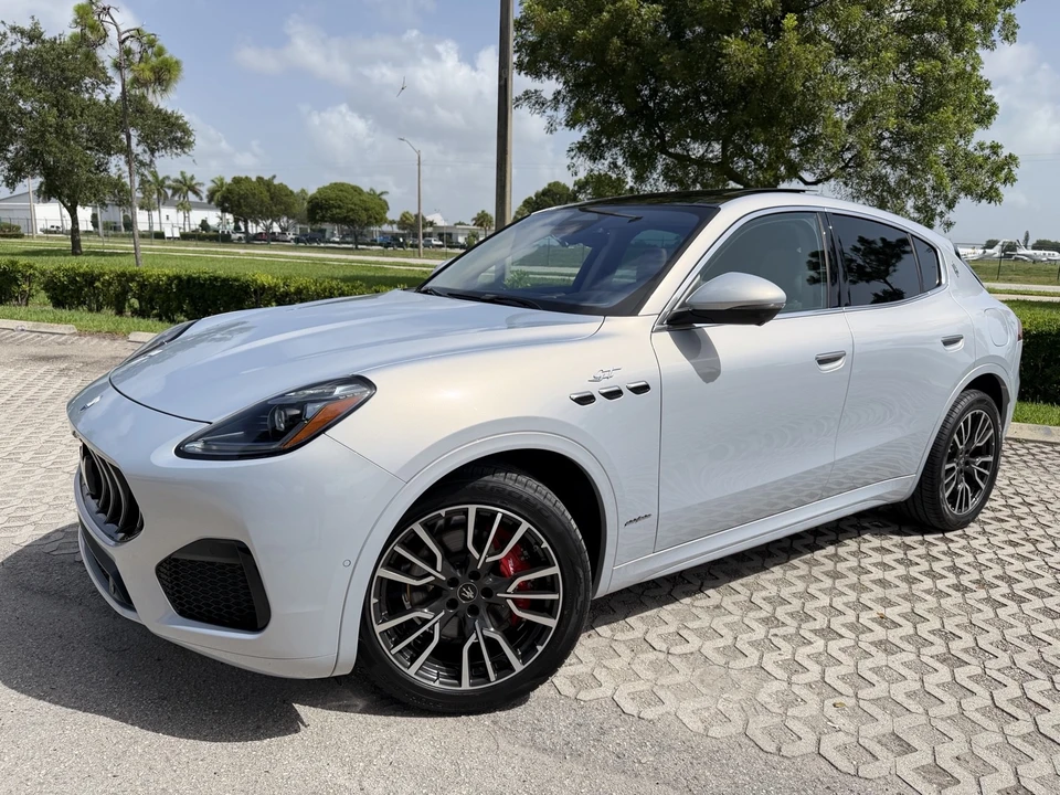 2023 Maserati Grecale - Image 2 of 31