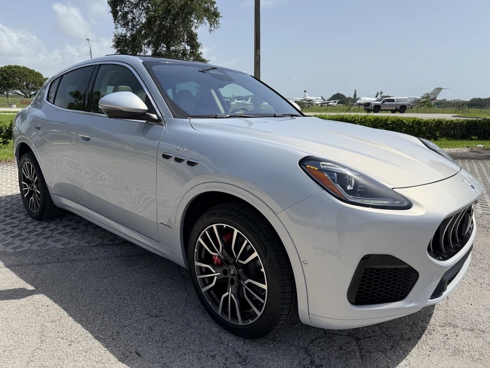 2023 Maserati Grecale - Image 16 of 31