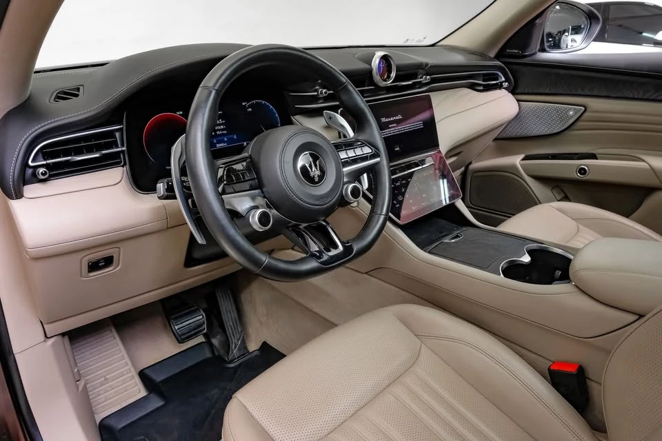 2023 Maserati Grecale - Image 18 of 20