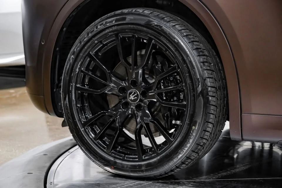 2023 Maserati Grecale - Image 9 of 20