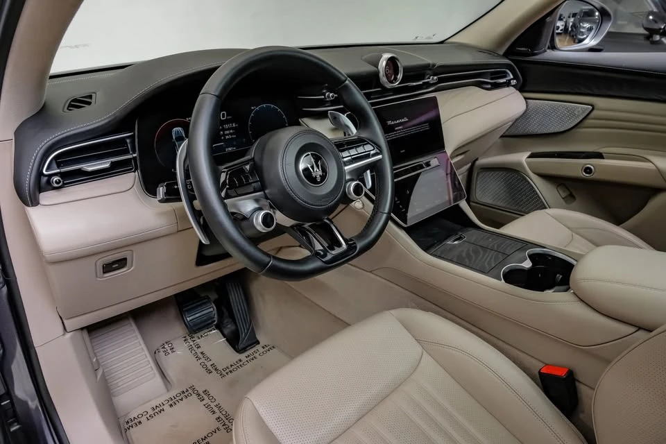 2023 Maserati Grecale - Image 7 of 20