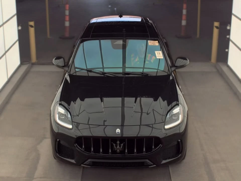 2023 Maserati Grecale - Image 8 of 10