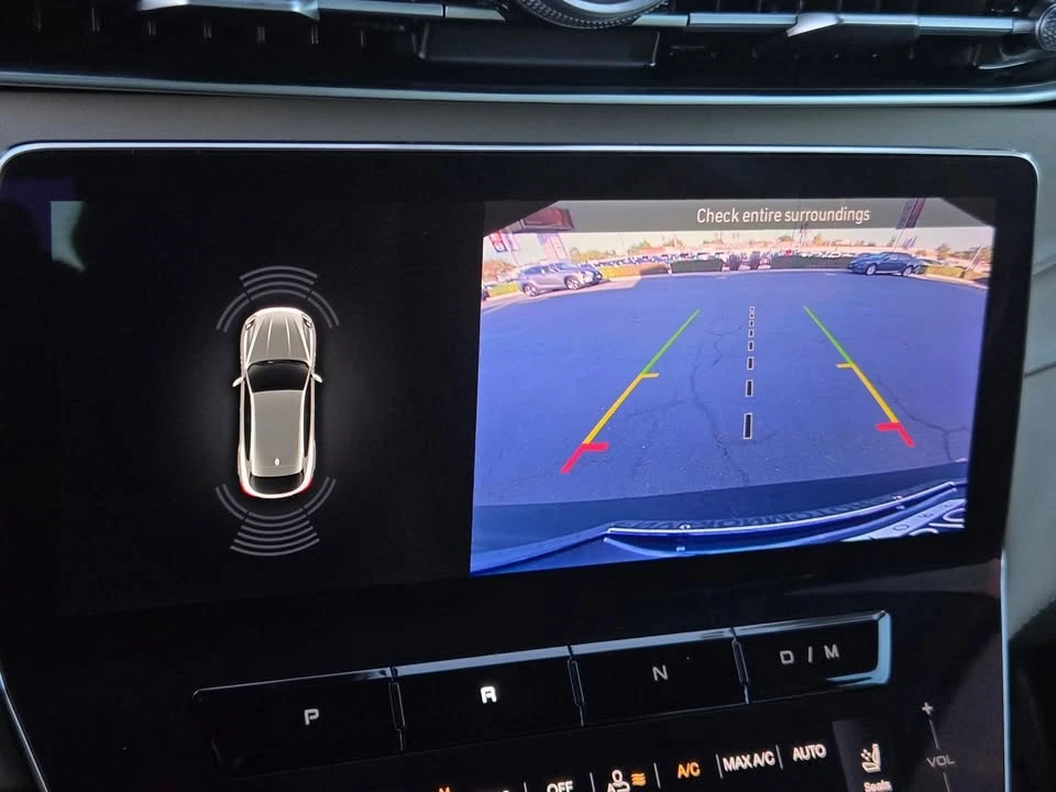 2023 Maserati Grecale - Image 16 of 20