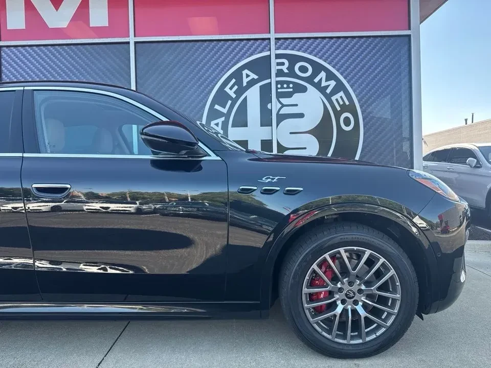 2023 Maserati Grecale - Image 7 of 20