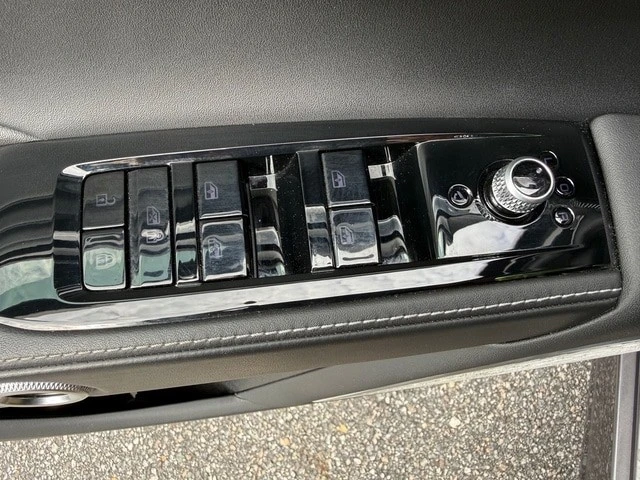2023 Maserati Grecale - Image 12 of 31