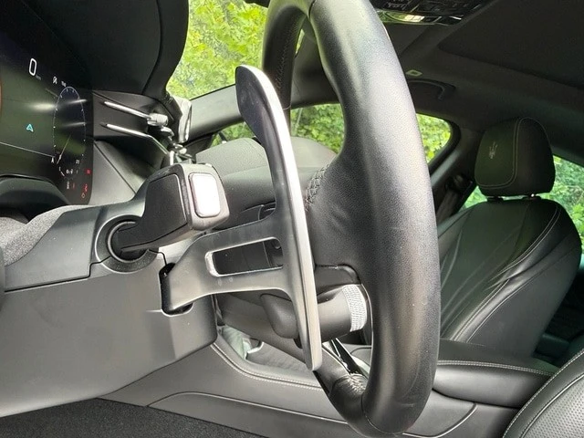 2023 Maserati Grecale - Image 16 of 31