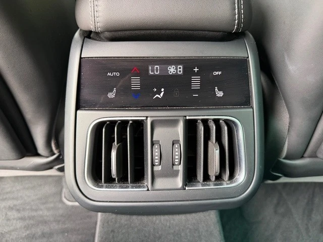 2023 Maserati Grecale - Image 18 of 31
