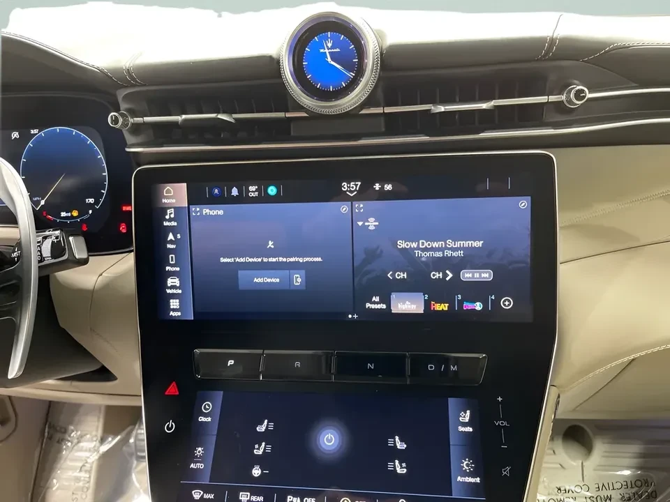 2023 Maserati Grecale - Image 12 of 17