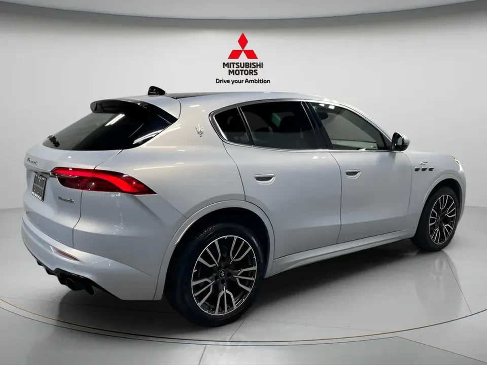 2023 Maserati Grecale - Image 3 of 17