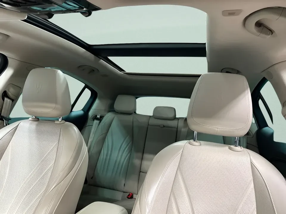 2023 Maserati Grecale - Image 10 of 17