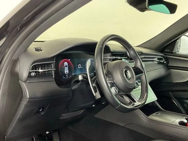 2023 Maserati Grecale - Image 12 of 20