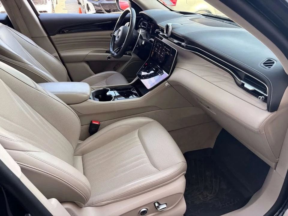 2023 Maserati Grecale - Image 9 of 20
