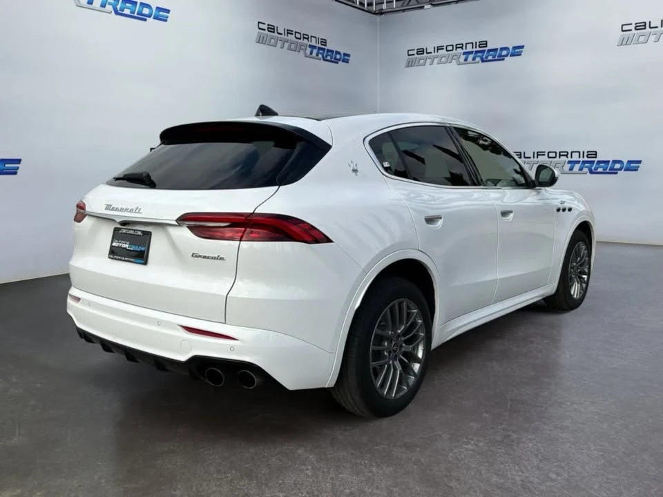 2023 Maserati Grecale - Image 5 of 17