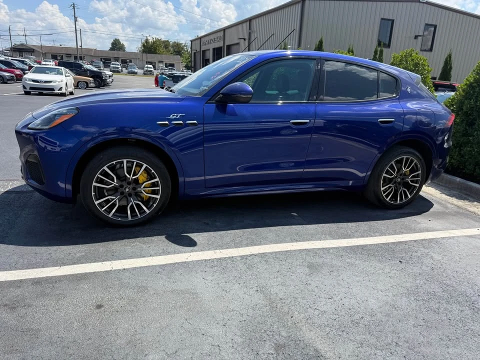2023 Maserati Grecale - Image 2 of 5