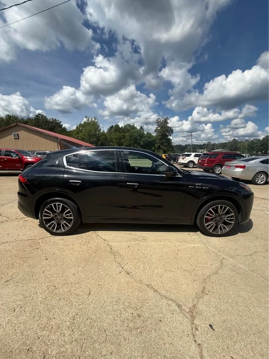 2023 Maserati Grecale - Image 3 of 10