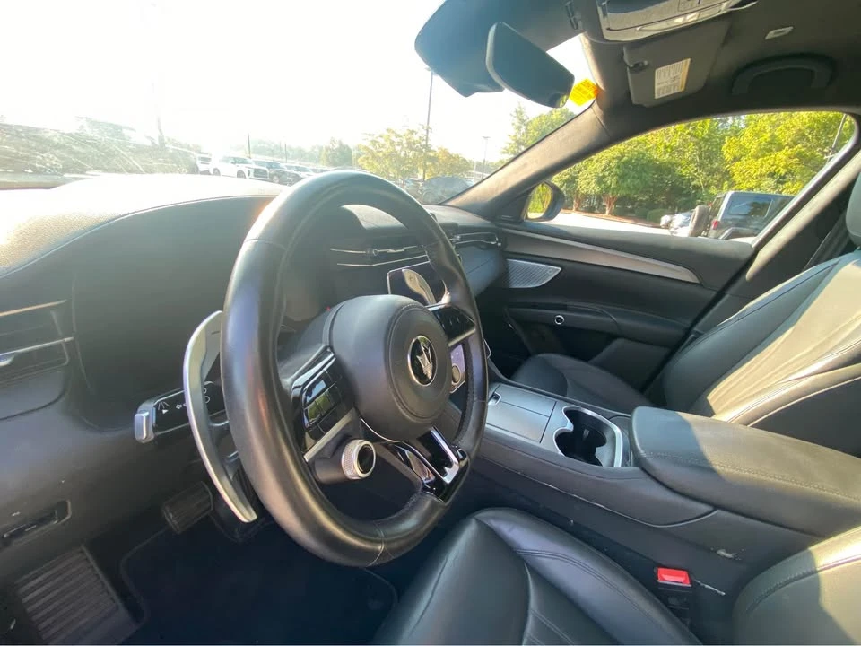 2023 Maserati Grecale - Image 17 of 20