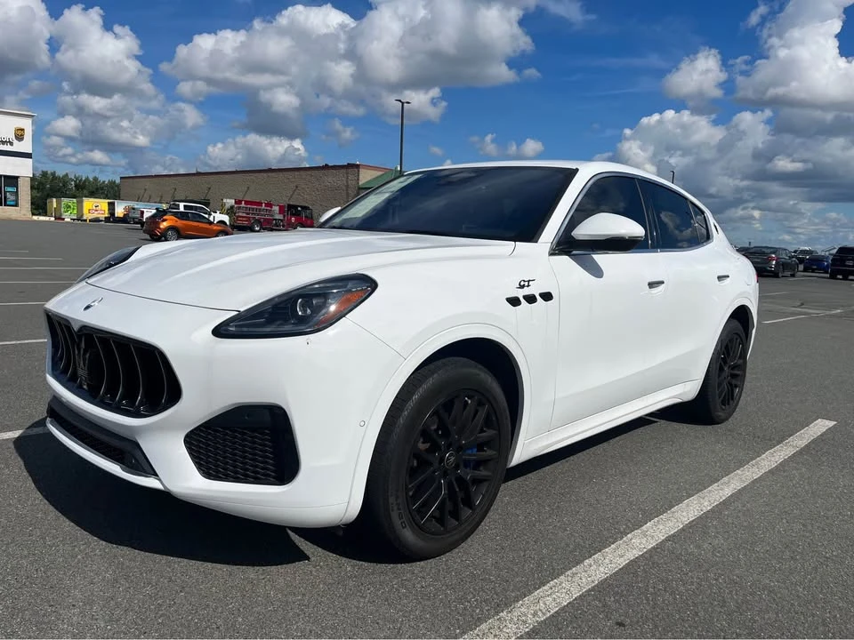 2023 Maserati Grecale - Image 2 of 13