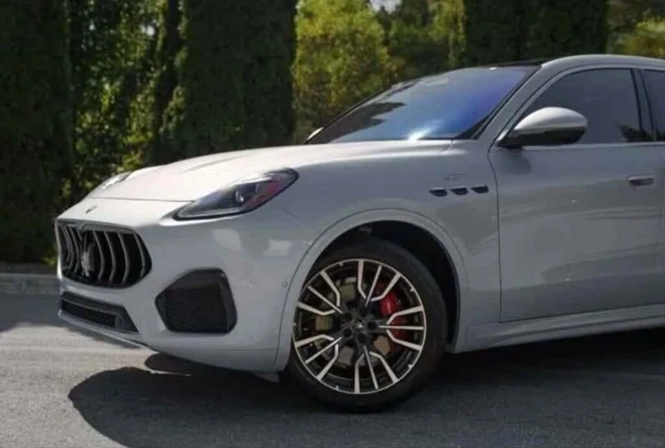 2023 Maserati Grecale - Image 2 of 12
