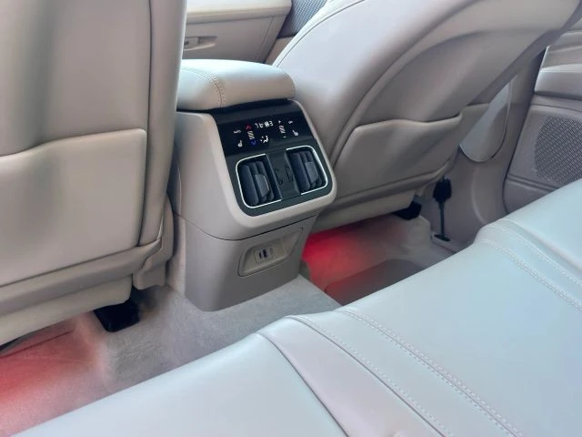 2023 Maserati Grecale - Image 14 of 21