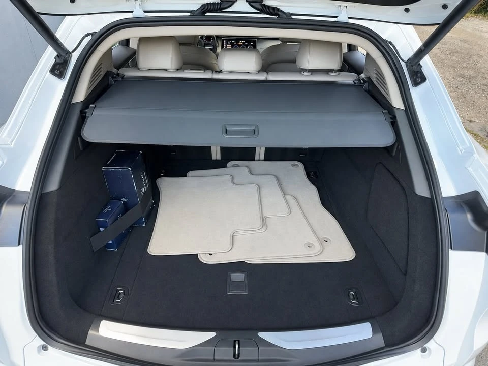 2023 Maserati Grecale - Image 17 of 19