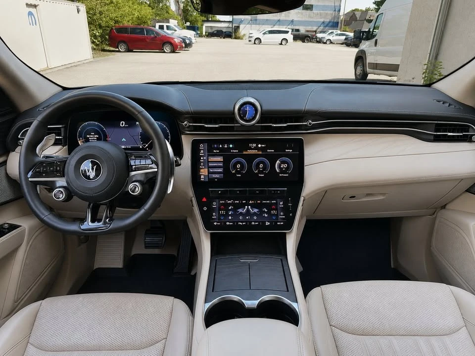 2023 Maserati Grecale - Image 7 of 19