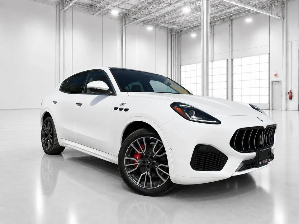 2023 Maserati Grecale - Image 2 of 19
