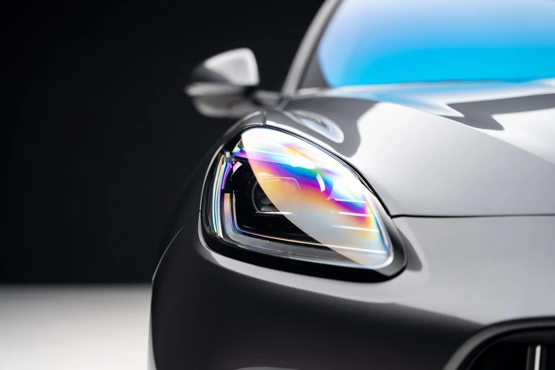 2023 Maserati Grecale - Image 8 of 12