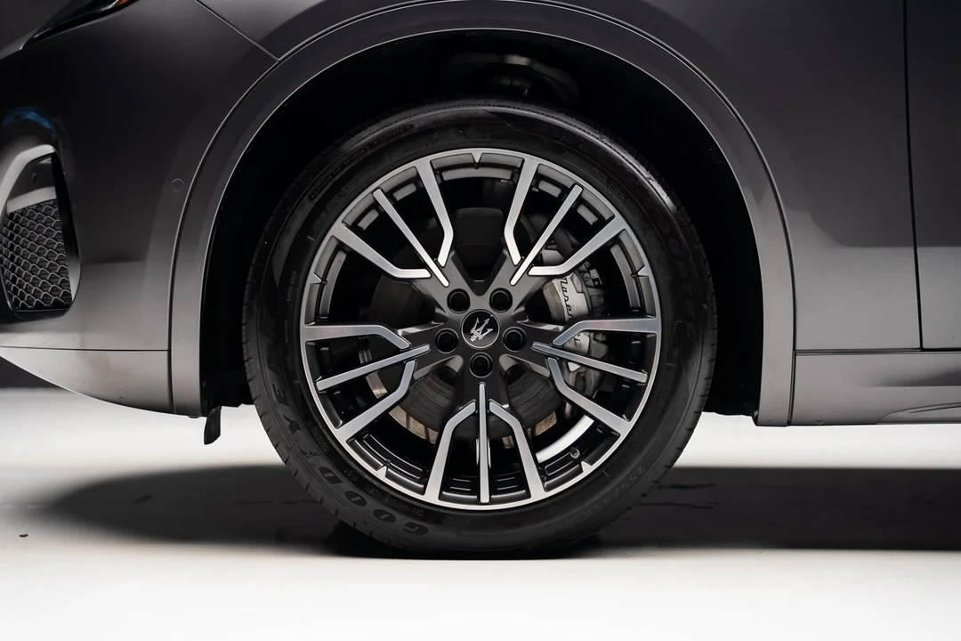 2023 Maserati Grecale - Image 19 of 21