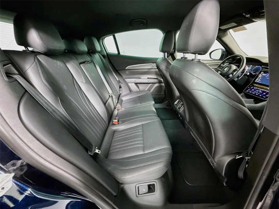 2023 Maserati Grecale - Image 24 of 31