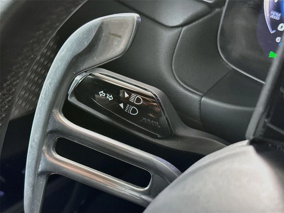 2023 Maserati Grecale - Image 6 of 31