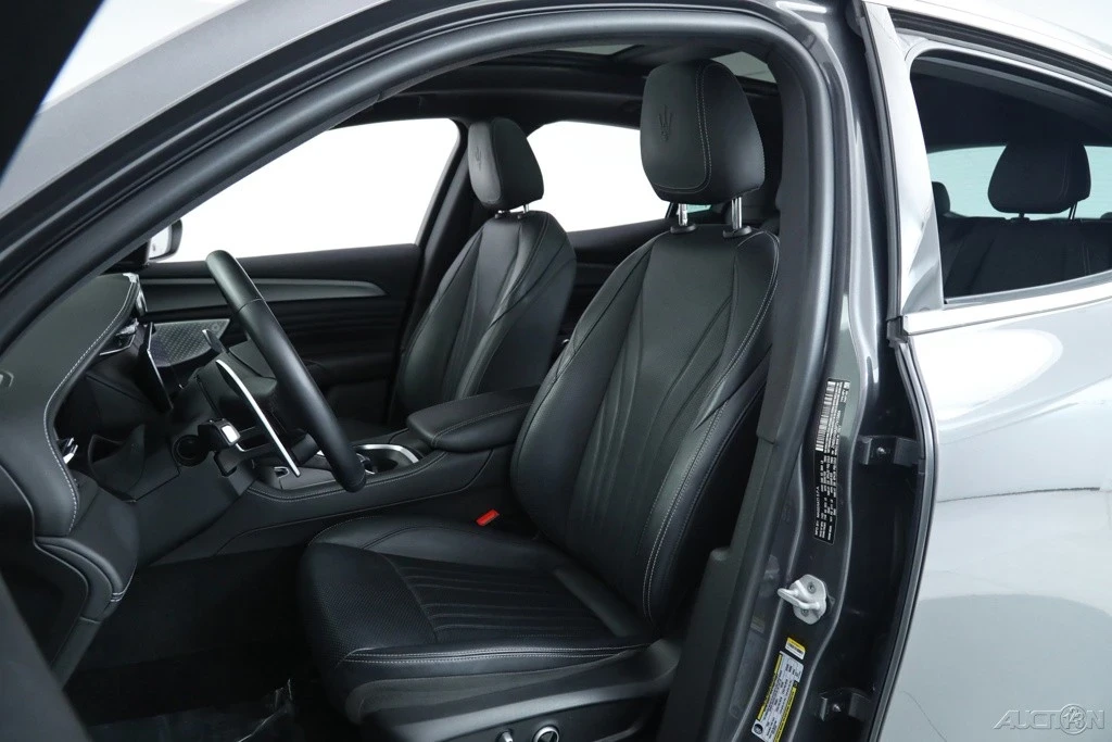 2023 Maserati Grecale - Image 17 of 21