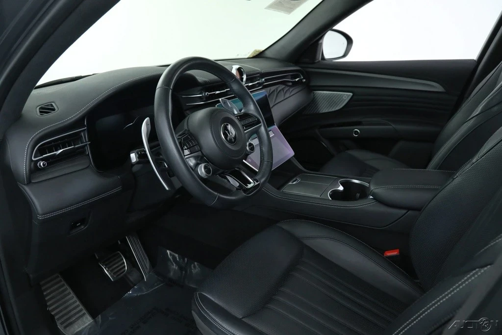 2023 Maserati Grecale - Image 16 of 21