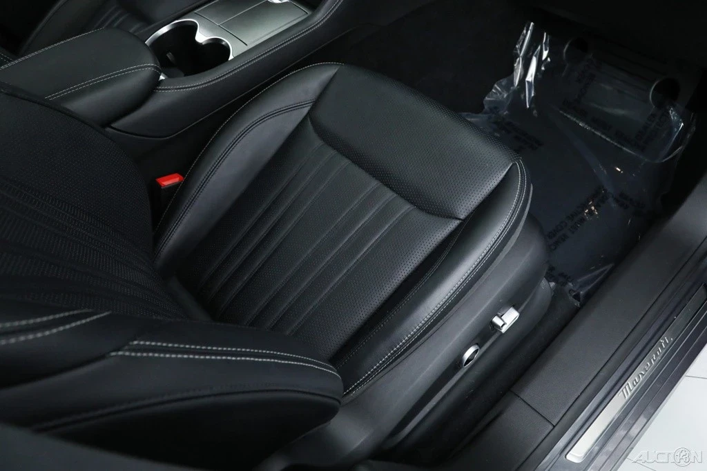 2023 Maserati Grecale - Image 12 of 21