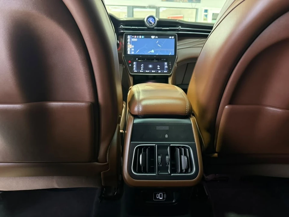 2023 Maserati Grecale - Image 23 of 31