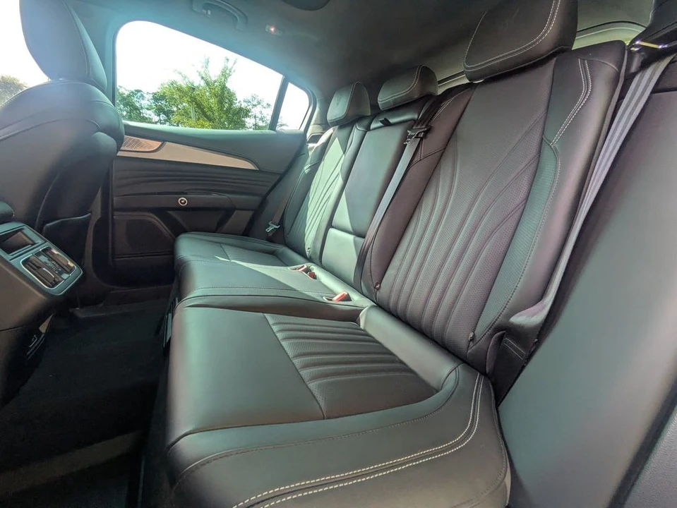 2023 Maserati Grecale - Image 13 of 30