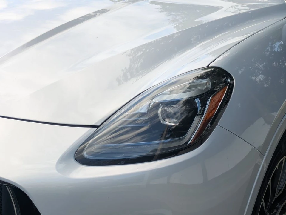 2023 Maserati Grecale - Image 10 of 30