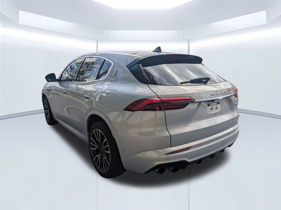 2023 Maserati Grecale - Image 6 of 30