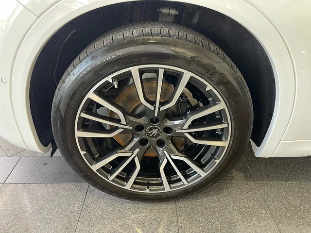 2023 Maserati Grecale - Image 22 of 31