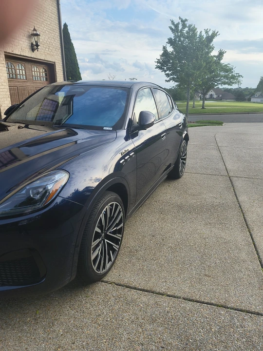 2023 Maserati Grecale - Image 2 of 13