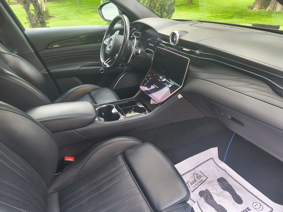 2023 Maserati Grecale - Image 9 of 13