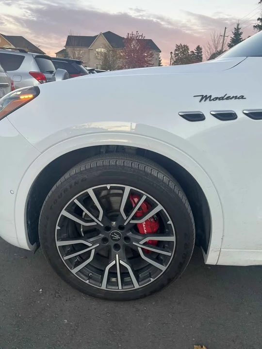 2023 Maserati Grecale - Image 3 of 12