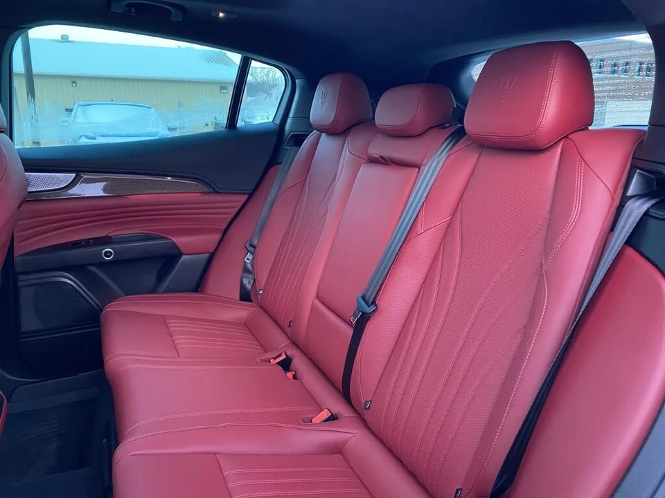 2023 Maserati Grecale - Image 12 of 18