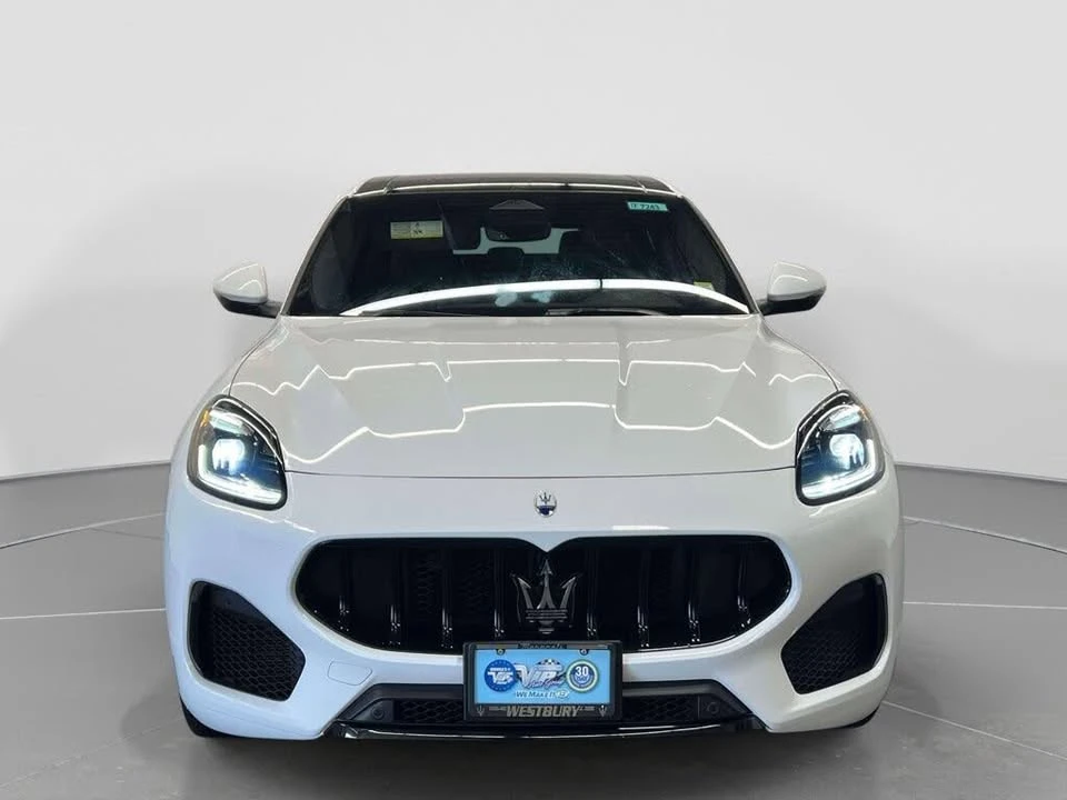 2023 Maserati Grecale - Image 2 of 20