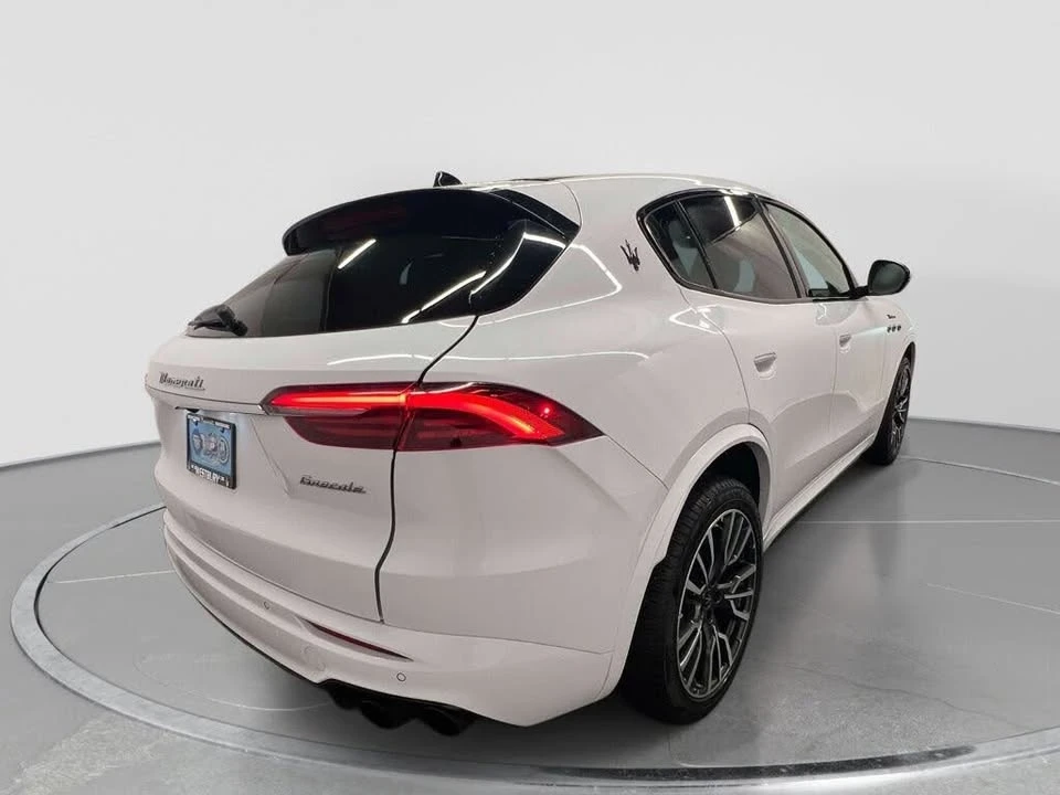 2023 Maserati Grecale - Image 5 of 20