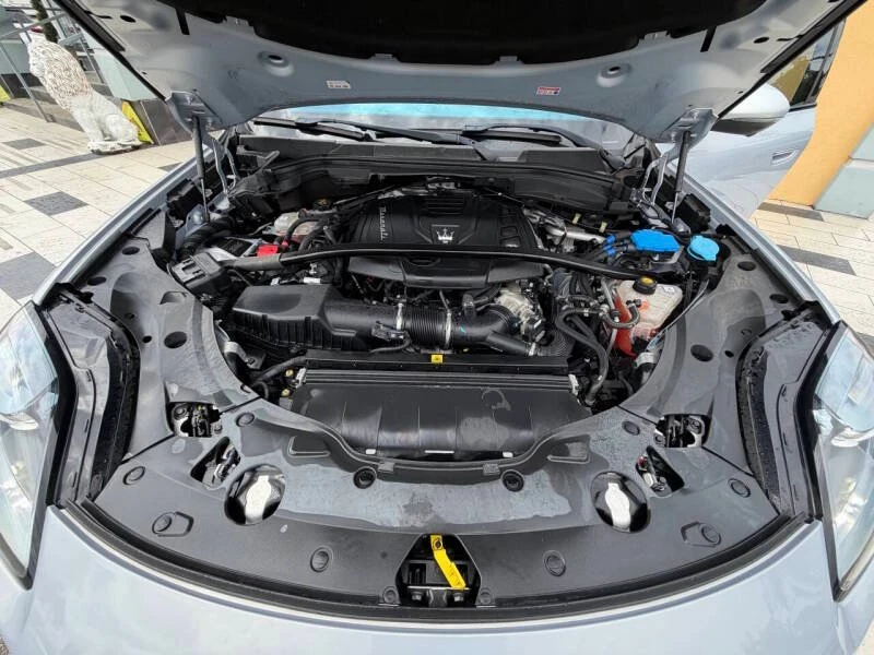 2023 Maserati Grecale - Image 16 of 18