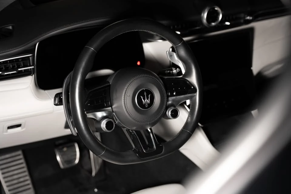 2023 Maserati Grecale - Image 10 of 13