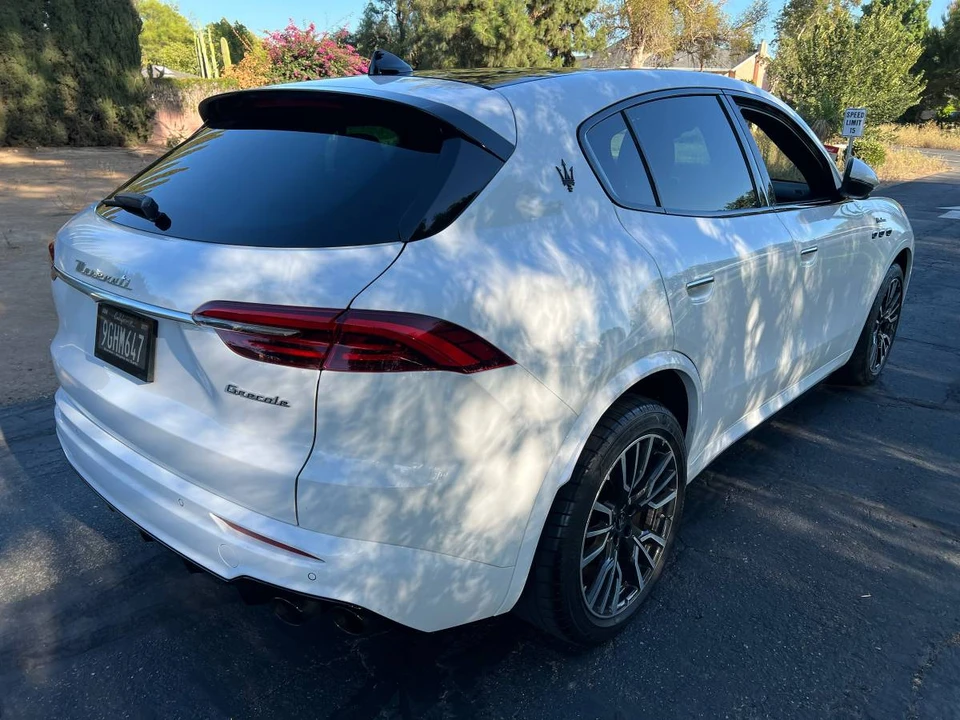 2023 Maserati Grecale - Image 2 of 23