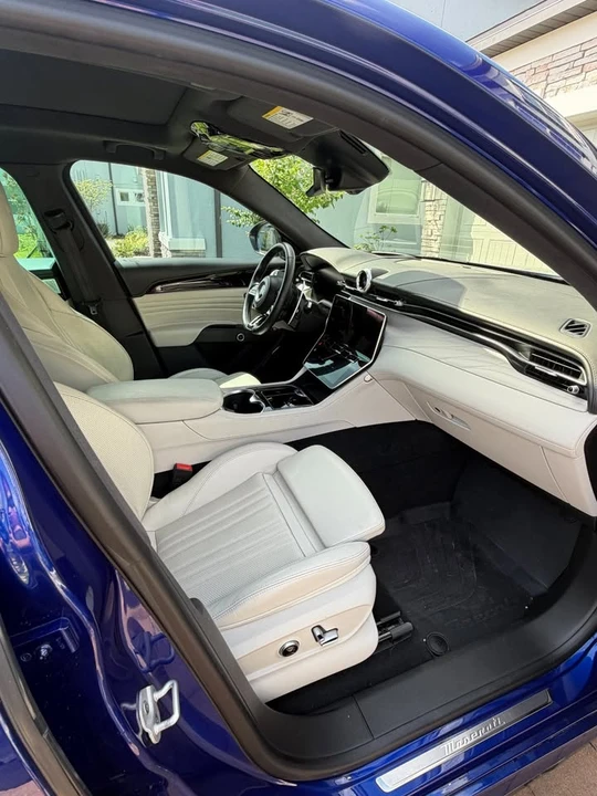 2023 Maserati Grecale - Image 9 of 10