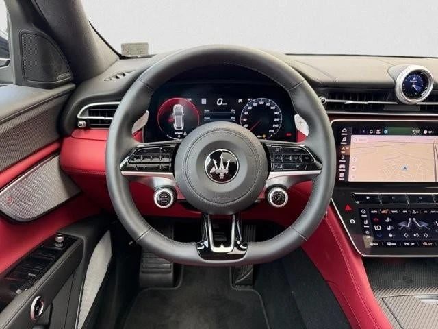 2023 Maserati Grecale - Image 15 of 31