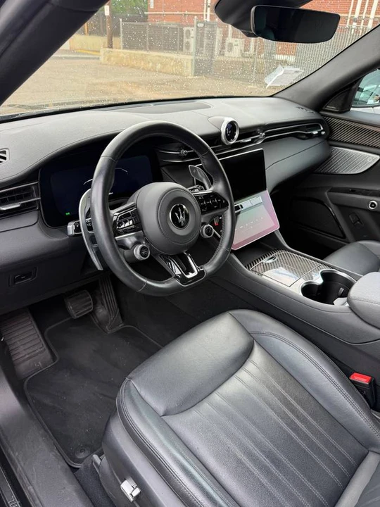 2023 Maserati Grecale - Image 10 of 14